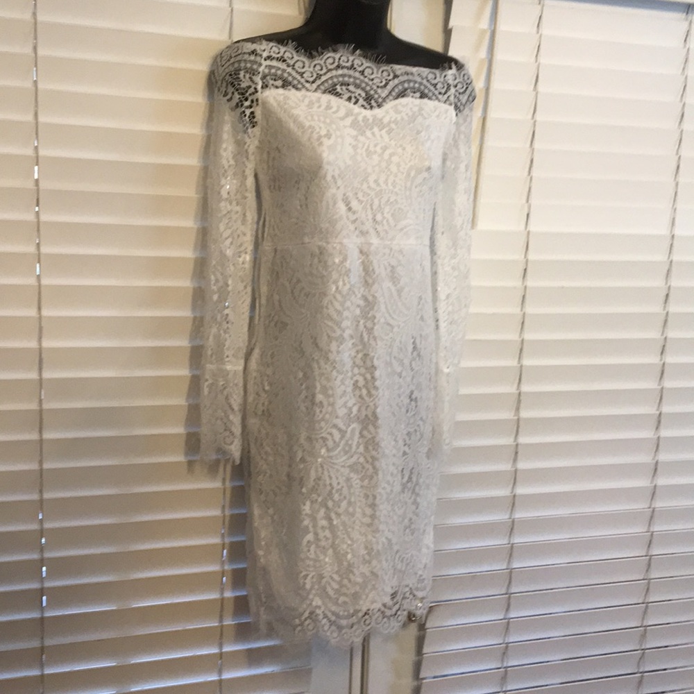 White ladies long sleeve dress
